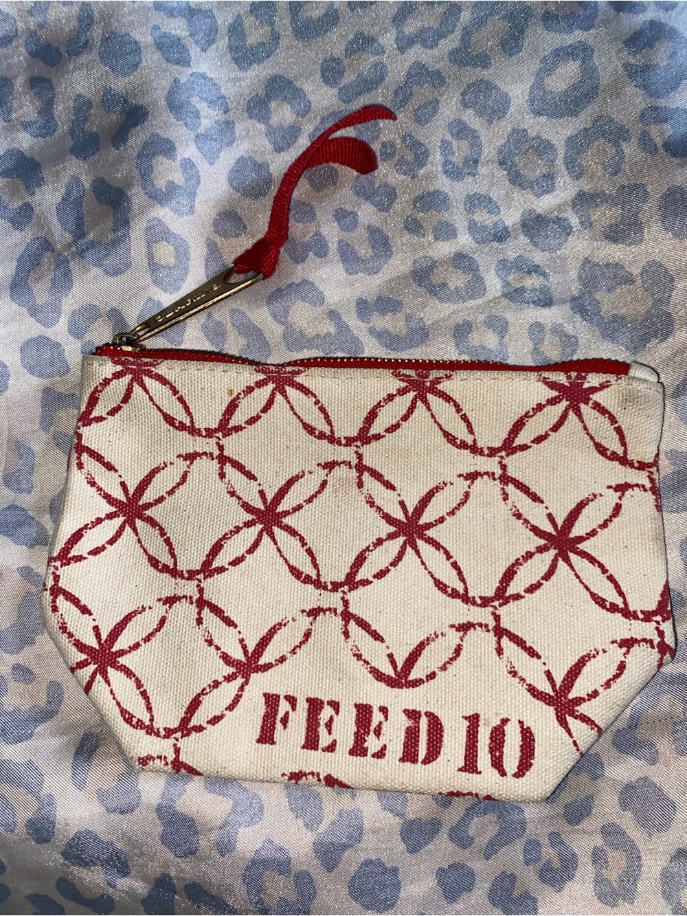 Canvas cosmetic pouch by clarinet